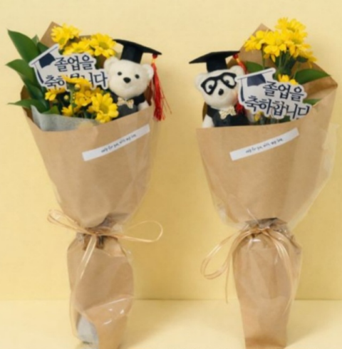 꽃ON 인형 생화 미니 꽃다발 (배송)